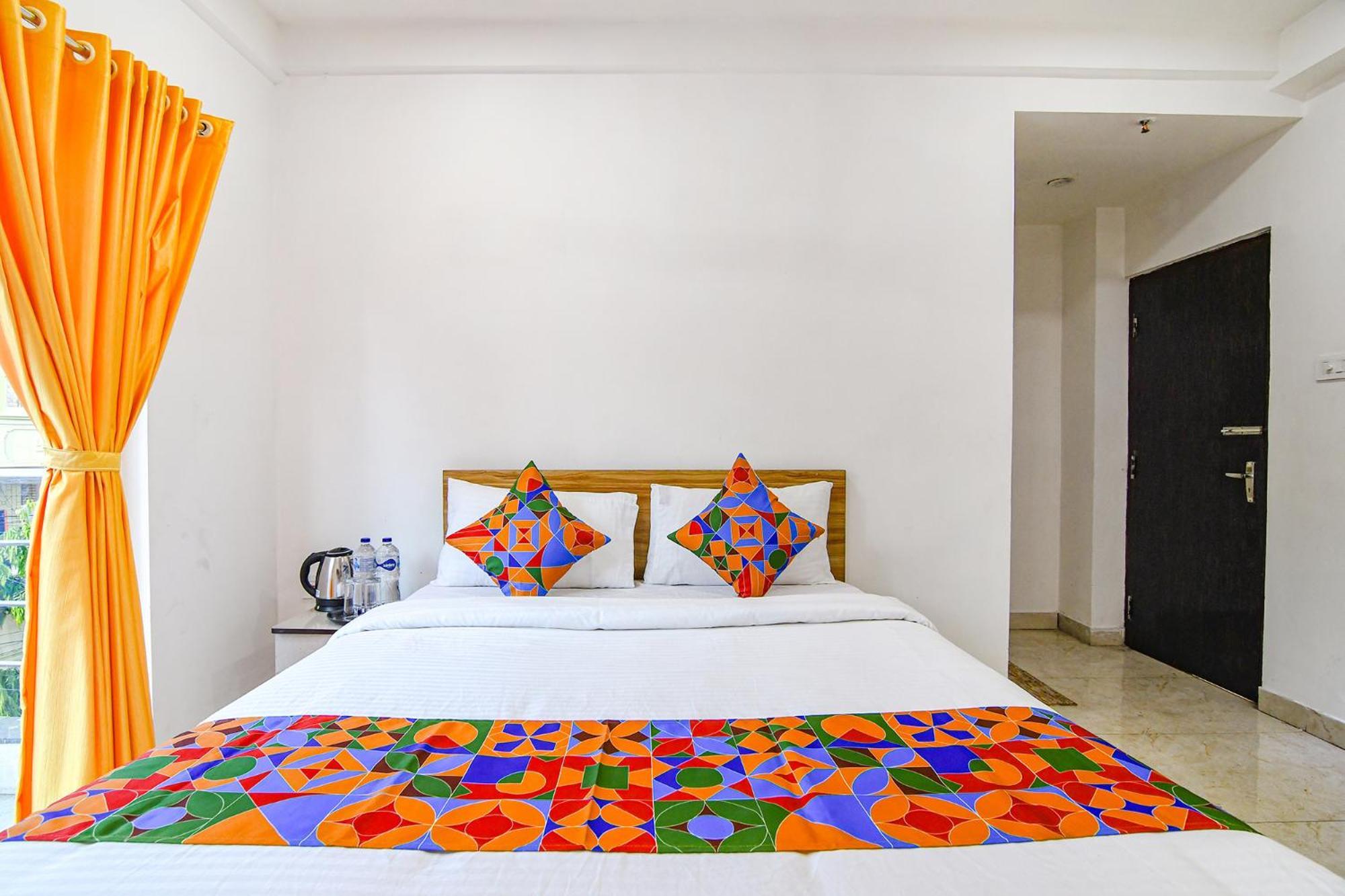 Fabhotel Grand Hazra Inn - Nr Ballygunge Station كولكاتا المظهر الخارجي الصورة
