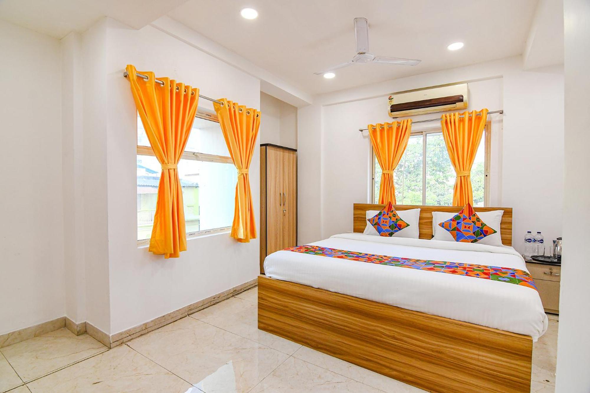Fabhotel Grand Hazra Inn - Nr Ballygunge Station كولكاتا المظهر الخارجي الصورة