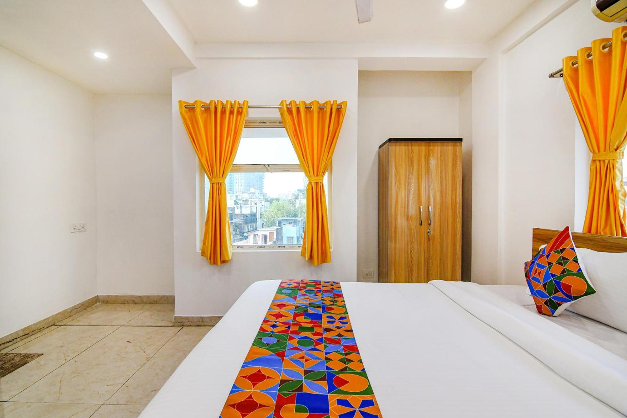 Fabhotel Grand Hazra Inn - Nr Ballygunge Station كولكاتا المظهر الخارجي الصورة